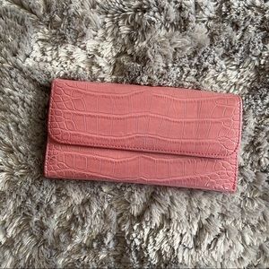 yik fung pink reptile scale wallet